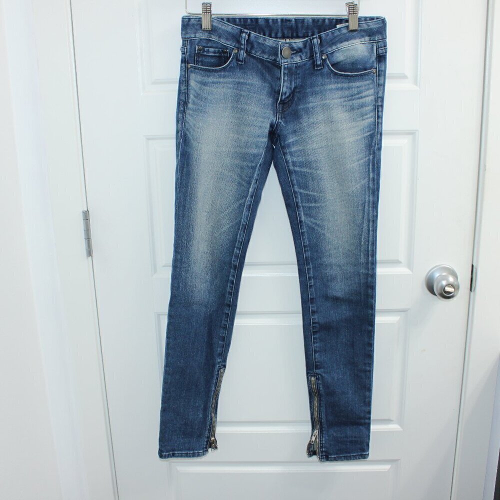 3/$30 Black by Moussy Jeansโ Size 25 Low Rise Skinny Zip Hem